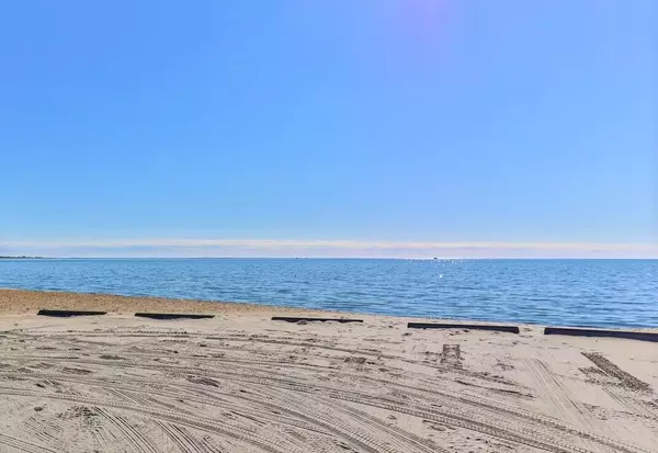South Chatham, MA 02659,61 Patuxet Trail