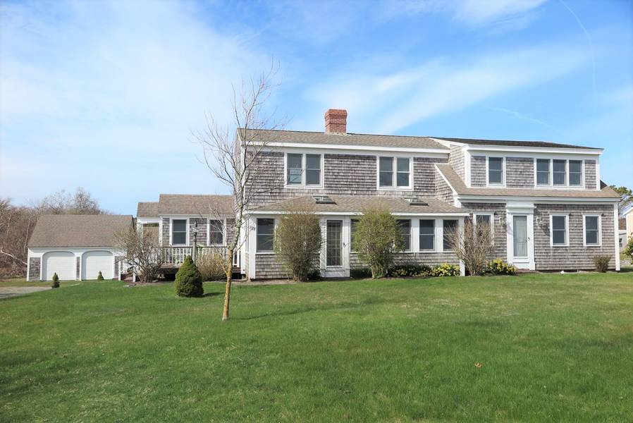 128 Lower County Road, West Dennis, MA 02670