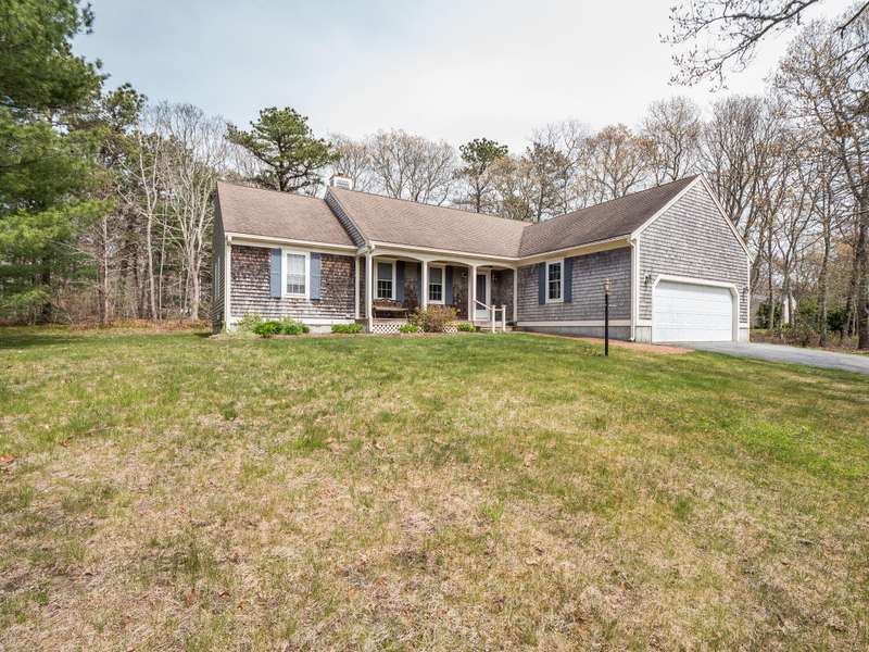 110 Thankful Lane, Cotuit, MA 02635