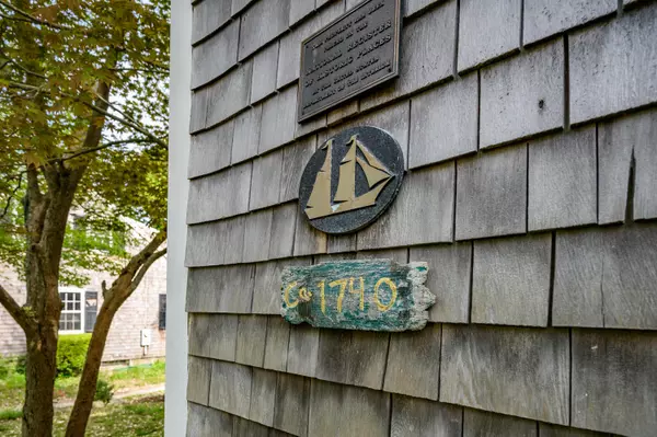 Yarmouth Port, MA 02675,191 Route 6A