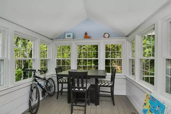 Centerville, MA 02632,64 Harrison Road