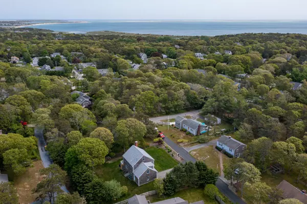 South Chatham, MA 02659,80 Melody Lane