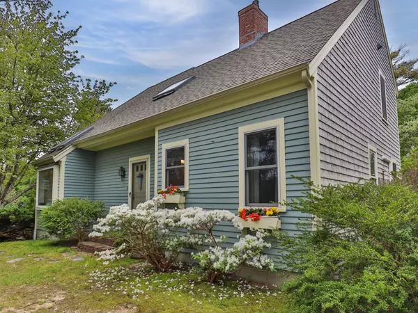 25 Spring Hill Road, North Chatham, MA 02650