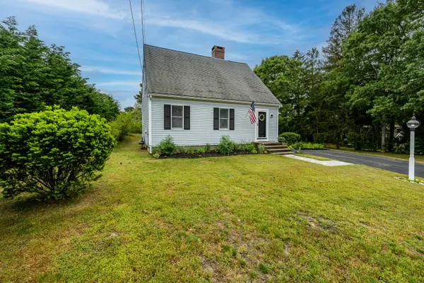 Yarmouth Port, MA 02675,37 Weir Road