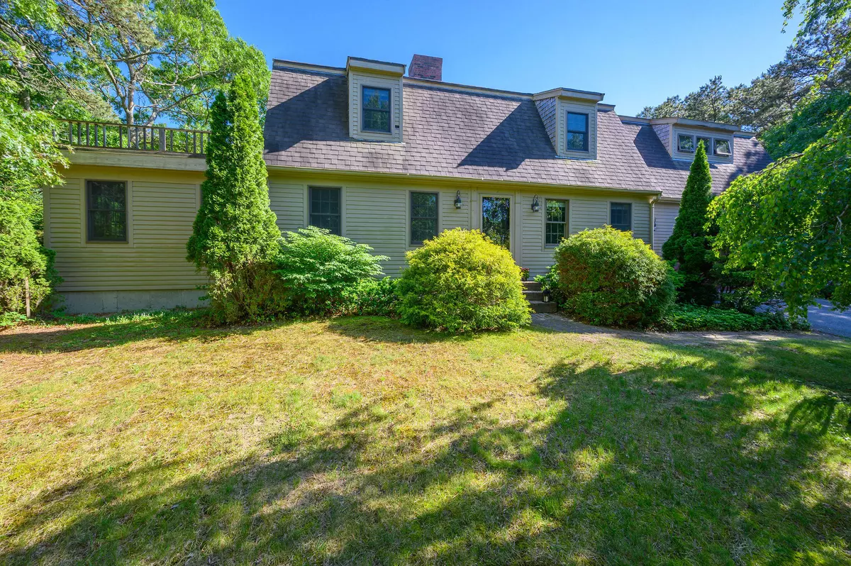 Barnstable, MA 02630,244 Boulder Road