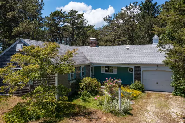 North Chatham, MA 02650,25 High Point Drive