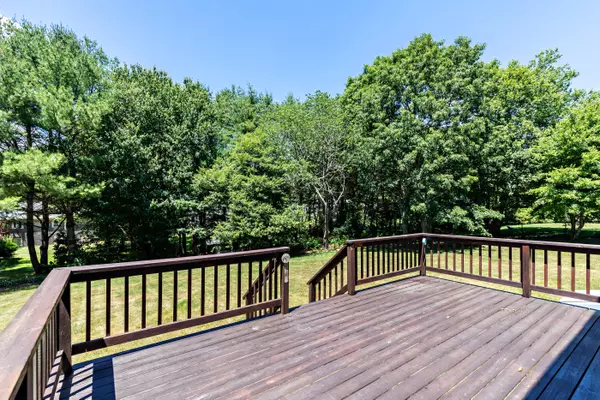 Centerville, MA 02632,60 Rosemary Lane