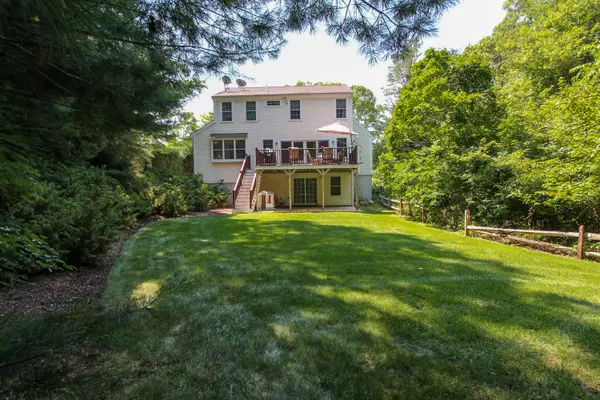 Centerville, MA 02632,10 Lawton Lane