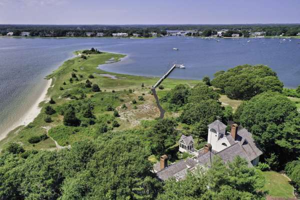 Osterville, MA 02655,255 Bayberry Way