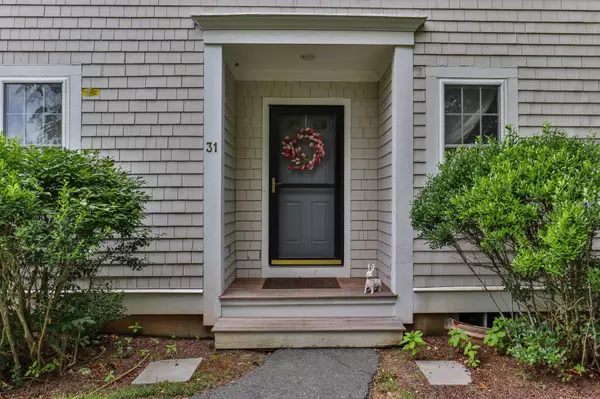 Mashpee, MA 02649,31 Stratford Ridge