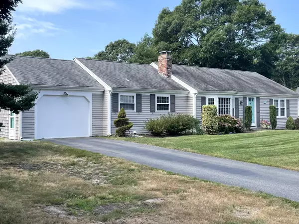 33 Early Red Berry Lane, Yarmouth Port, MA 02675