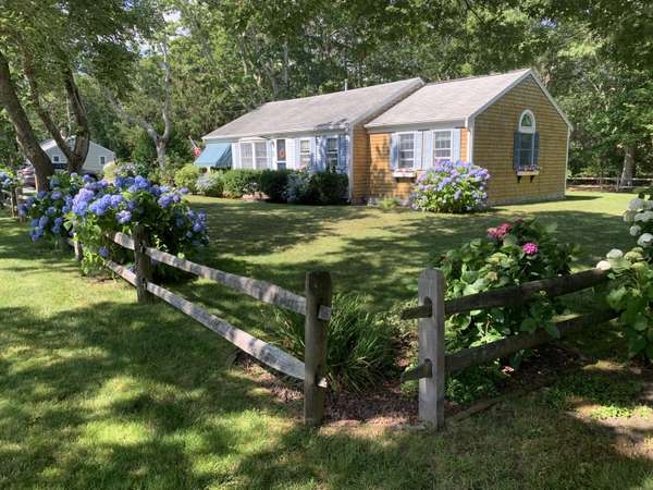 115 Ocean Avenue, South Yarmouth, MA 02664