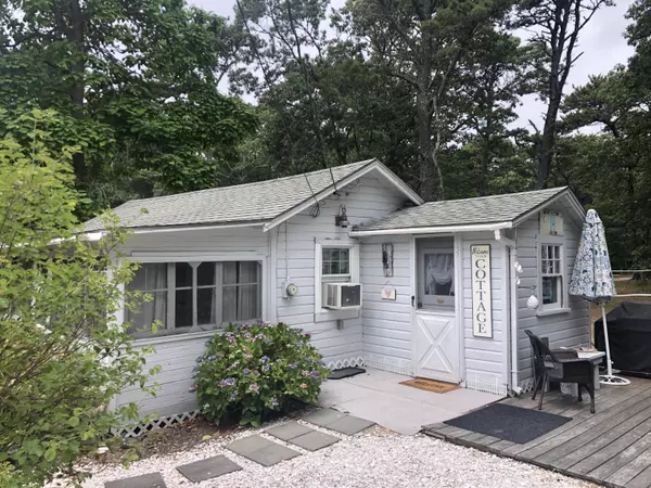 Eastham, MA 02642,390 Steele Road