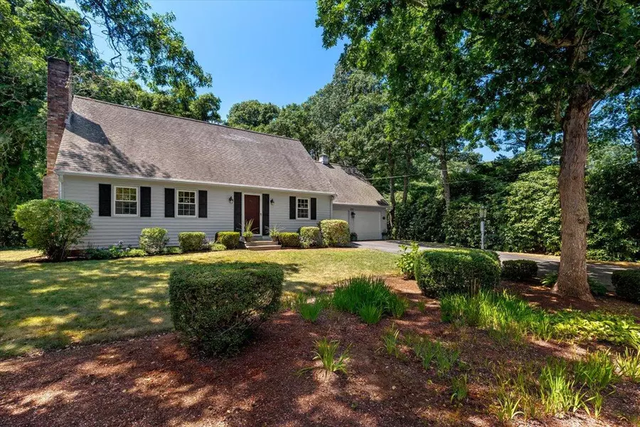 203 Sturbridge Drive, Osterville, MA 02655