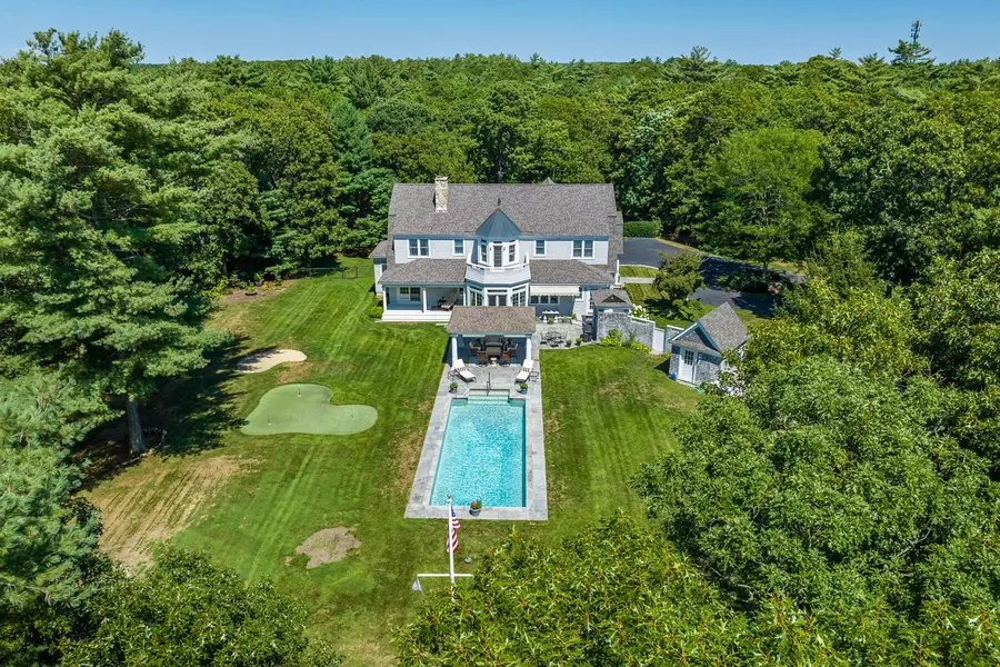 114 Seapuit Road, Osterville, MA 02655