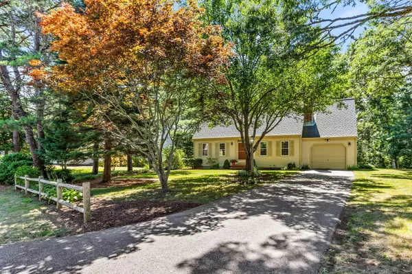 South Dennis, MA 02660,29 Eastover