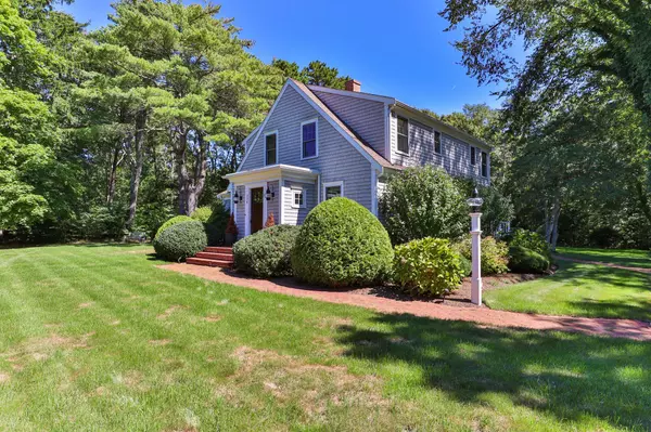 Osterville, MA 02655,336 Old Mill Road