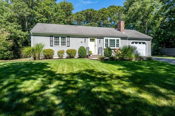 98 Valley Brook Road, Centerville, MA 02632