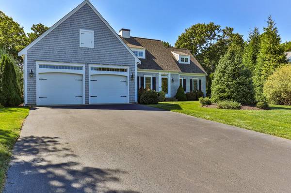 Cotuit, MA 02635,67 Spring Brook Lane