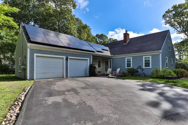 9 Surrey Lane, Sandwich, MA 02563