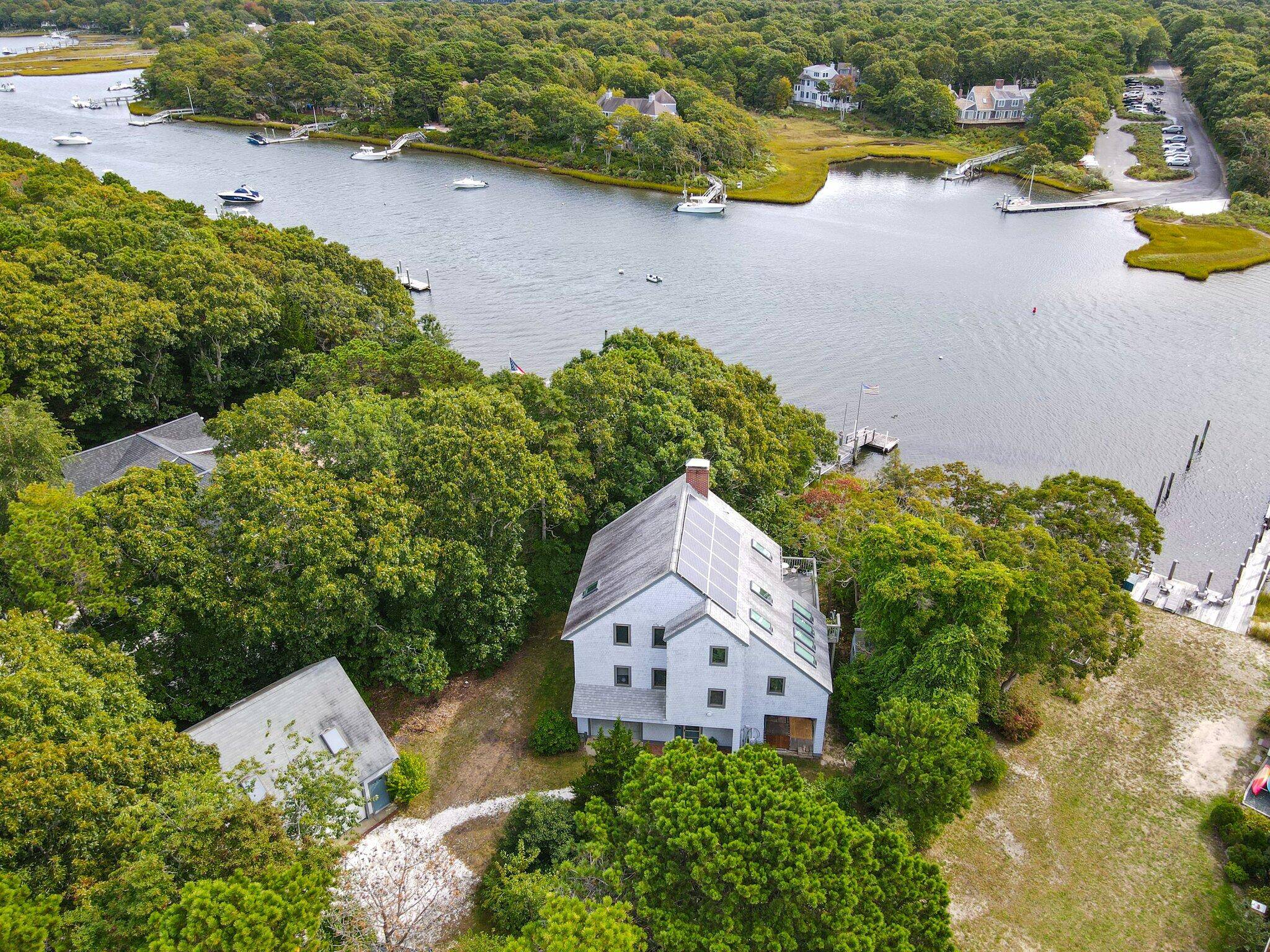 362 Monomoscoy Road, Mashpee, MA 02649