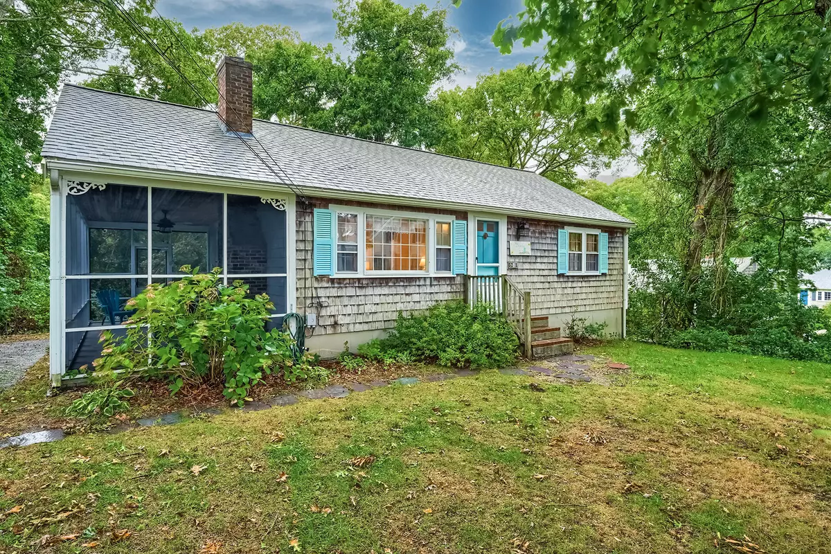 Centerville, MA 02632,11 Mizzentop Lane