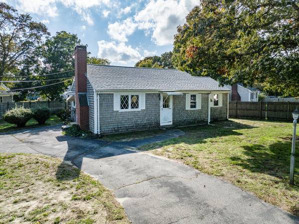 21 Lyman Lane, South Yarmouth, MA 02664