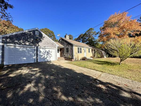 7 Hawes Run Road, West Yarmouth, MA 02673