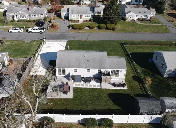West Dennis, MA 02670,49 Santucket Road