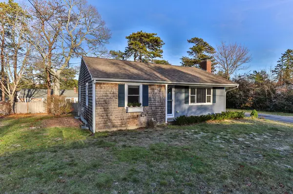 South Yarmouth, MA 02664,30 Buckwood Drive