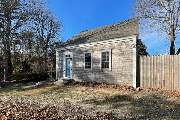 Harwich, MA 02645,3 Seagull Lane