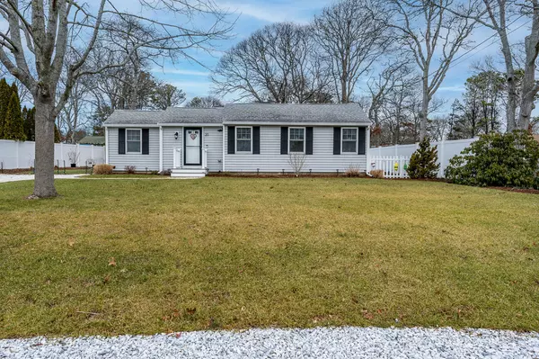 20 Sound View Road, Centerville, MA 02632