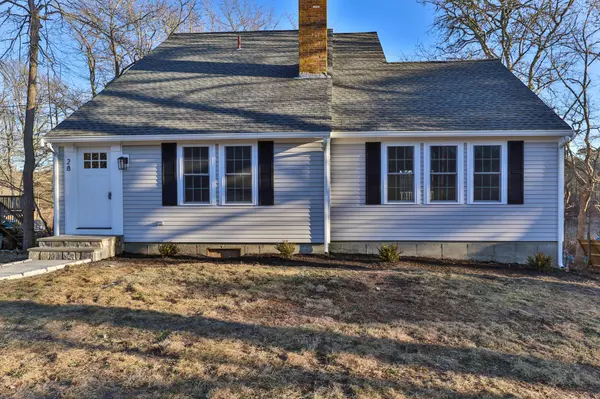 Yarmouth Port, MA 02675,28 Seminole Drive