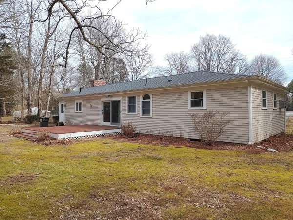 Cotuit, MA 02635,1519 Santuit-Newtown Road