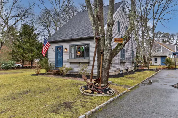 134 Center Street, Yarmouth Port, MA 02675