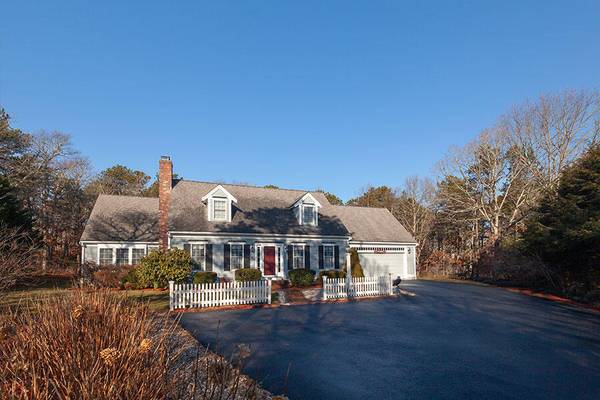 Cotuit, MA 02635,86 Jillianns Way