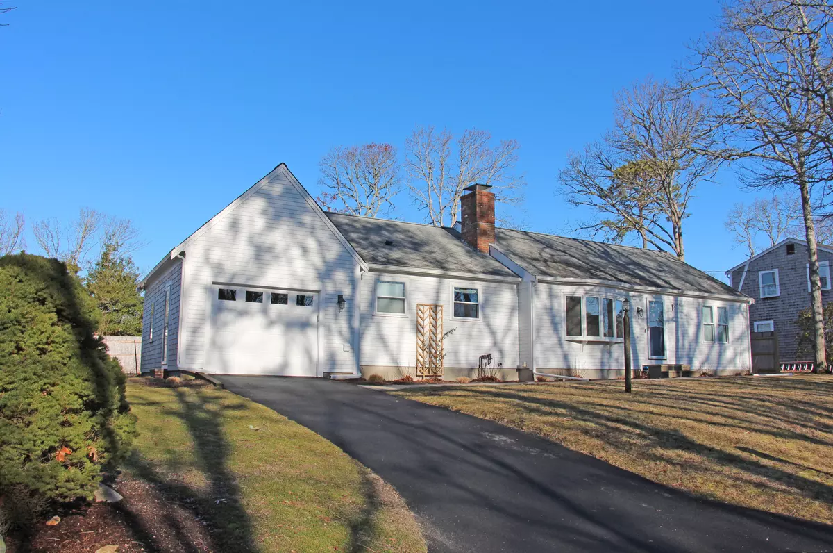 West Yarmouth, MA 02673,20 Tanglewood Drive