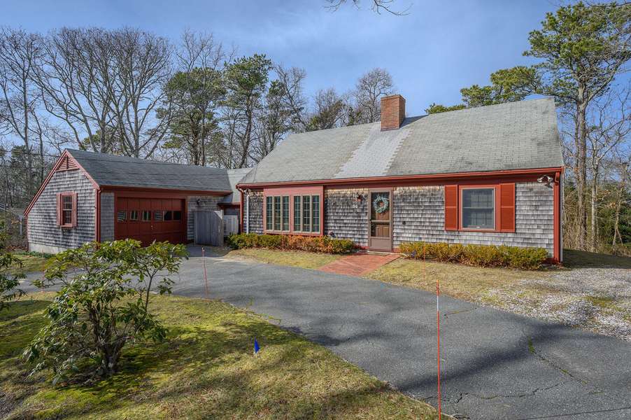 56 Clayton Circle, Orleans, MA 02653