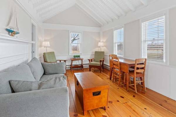 North Truro, MA 02652,618 Shore Road #6