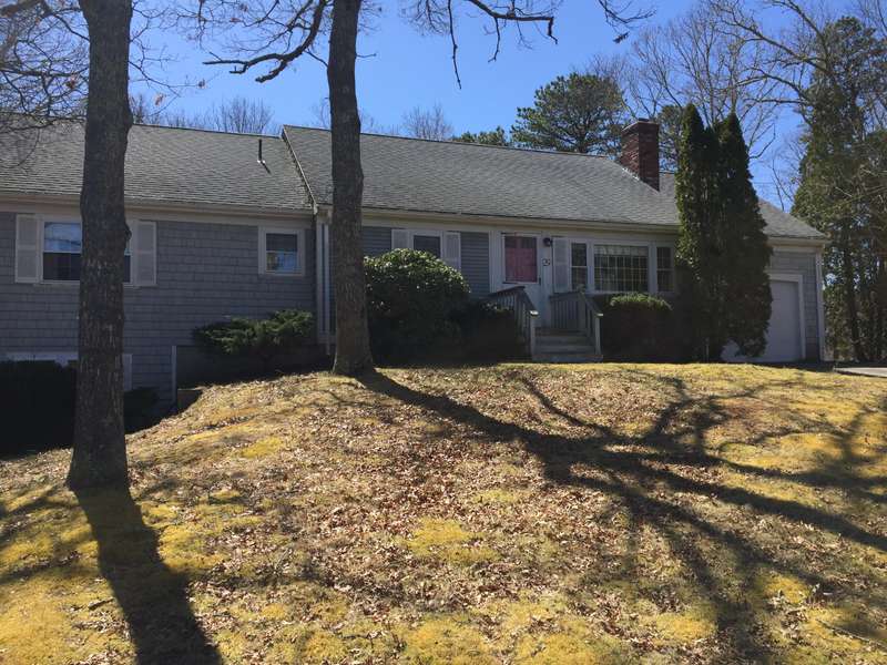 29 Butternut Circle, Cotuit, MA 02635