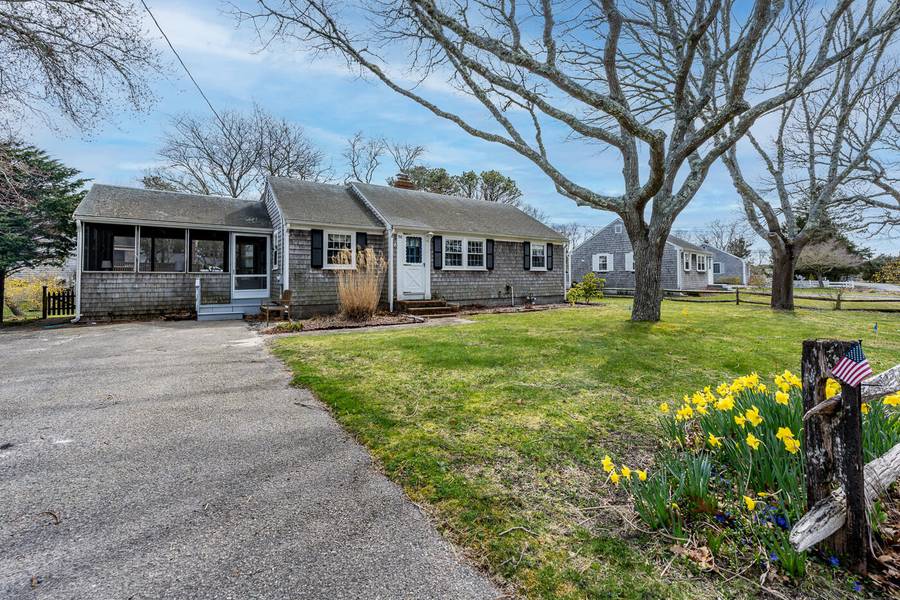 30 Pine Road, West Dennis, MA 02670