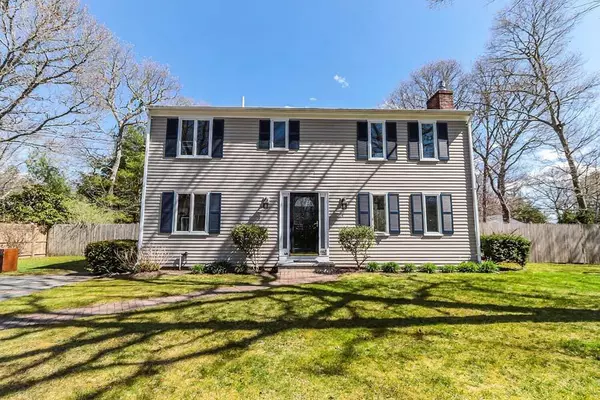 138 Lumbert Mill Road, Centerville, MA 02632