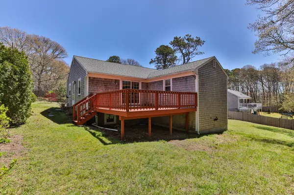 Yarmouth Port, MA 02675,7 Ridgewood Drive