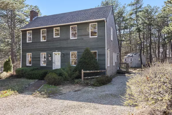 35 Sea Pine Road, Wellfleet, MA 02667