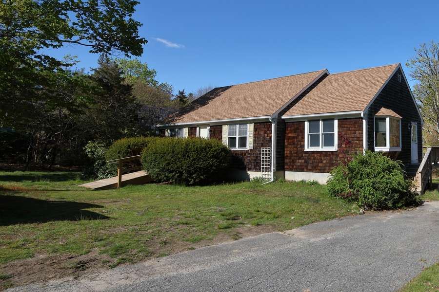 1043 Shore Road, Pocasset, MA 02559