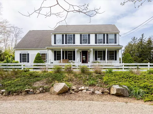 635 Santuit-Newtown Road, Marstons Mills, MA 02648