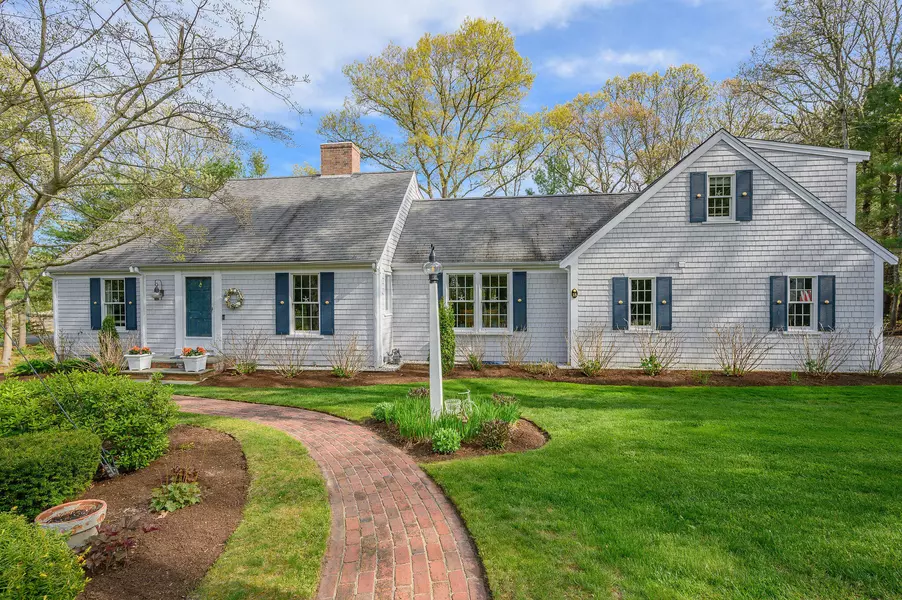 15 Sturbridge Drive, Osterville, MA 02655