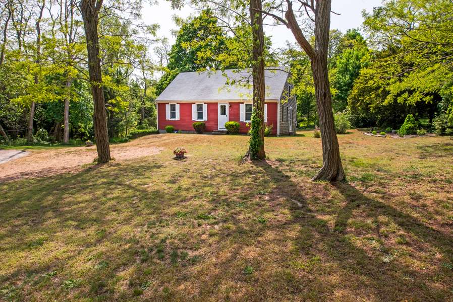 6 Reverend Treat Road, Orleans, MA 02653