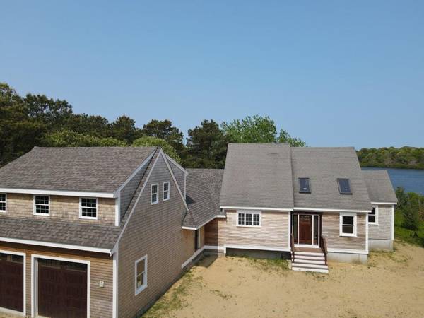 Eastham, MA 02642,60 Crosby Village Road