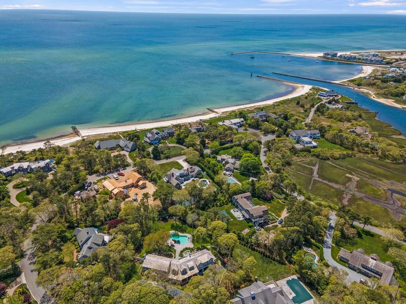 34 Saquatucket Bluffs Road, Harwich Port, MA 02646